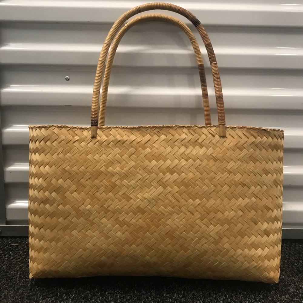 Bamboo woven summer bag